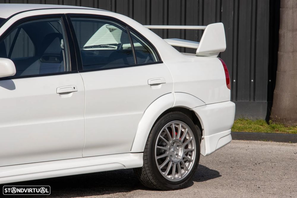 Mitsubishi Lancer Evolution VI - 8
