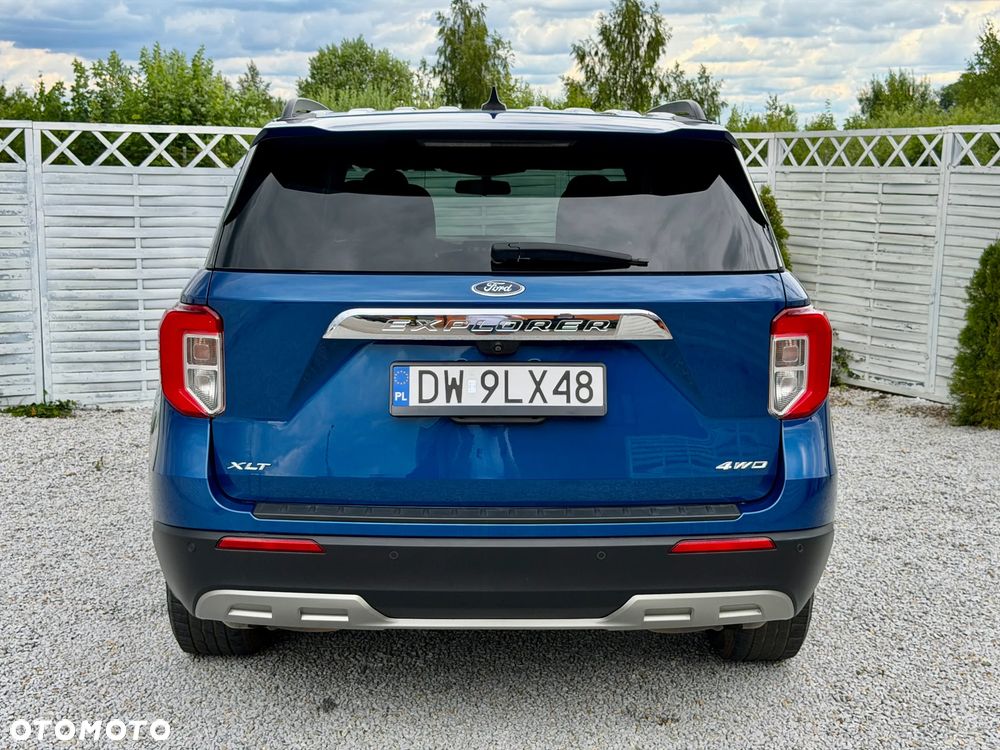 Ford Explorer - 29