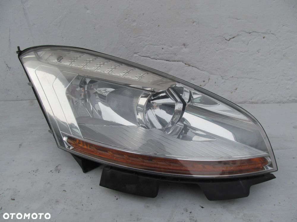 LAMPA PRAWA ANGLIK CITROËN C4 PICASSO 06-14 SLASK WYSYLKA - 1