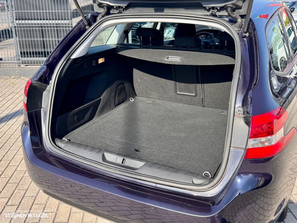 Peugeot 308 SW BlueHDi 120 Stop & Start Active - 18
