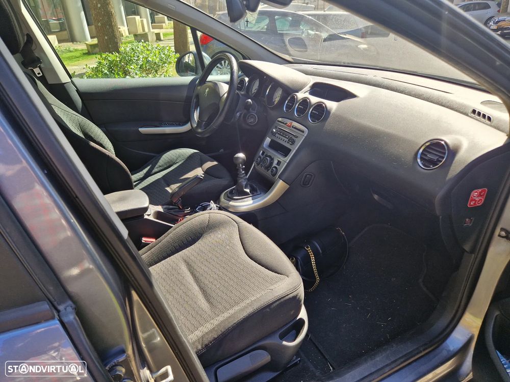 Peugeot 308 SW 1.6 HDi Executive CVM6 - 15