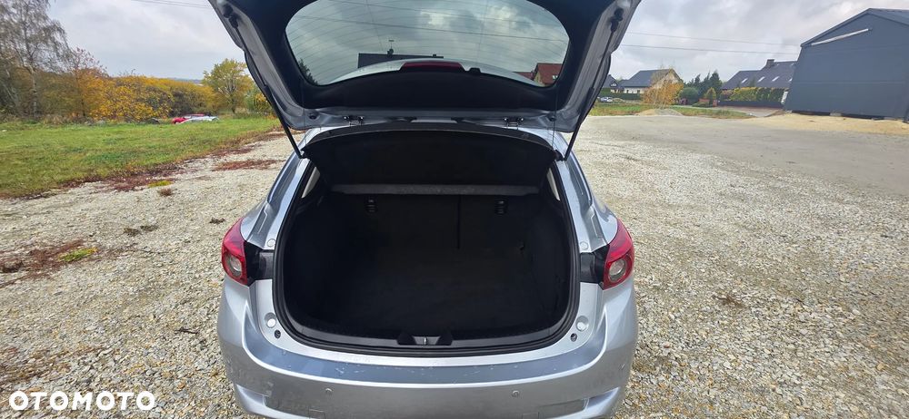 Mazda 3 - 17