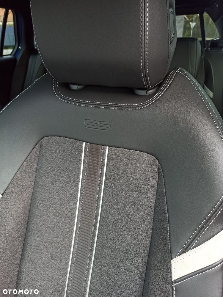 Opel Astra 1.2 Turbo GS Line - 10