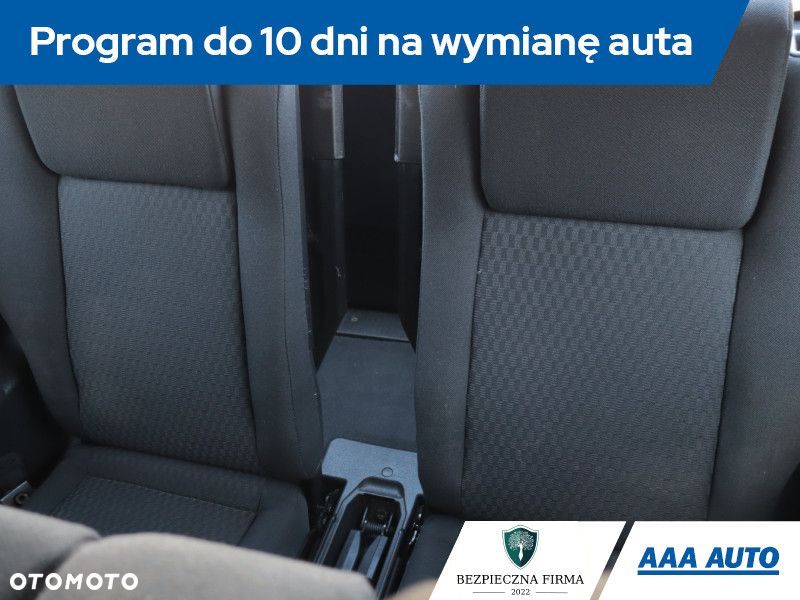 Opel Zafira - 20