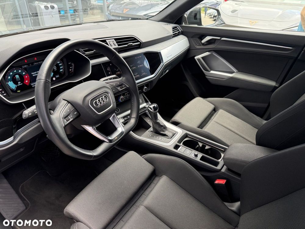 Audi Q3 Sportback - 17
