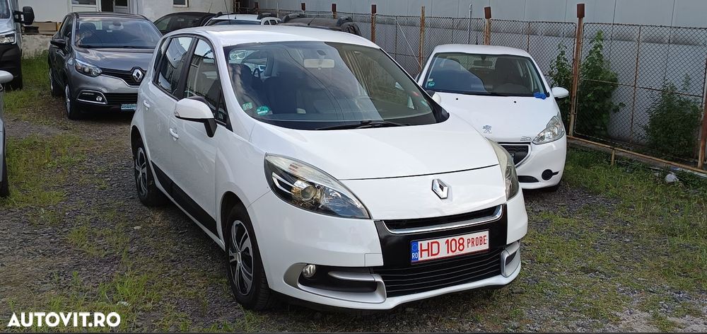 Renault Scenic - 1