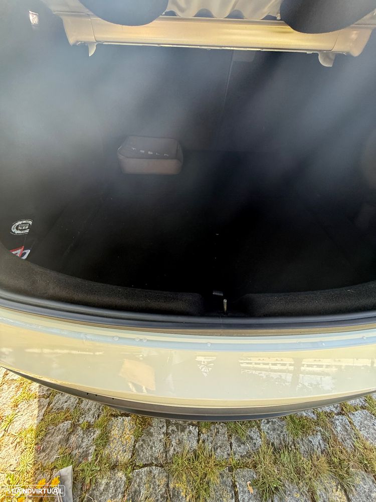 Tesla Model 3 Tração Traseira - 28