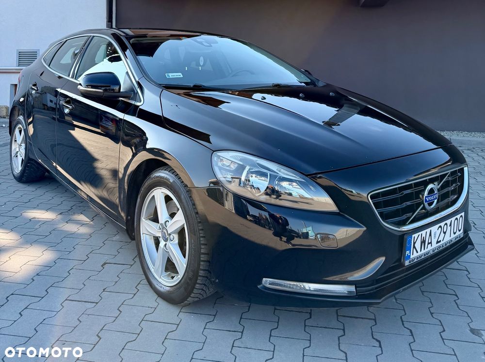 Volvo V40 D2 - 4