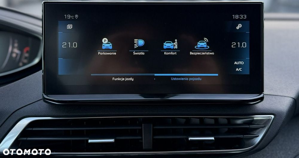 Peugeot 3008 1.5 BlueHDi Allure Pack S&S EAT8 - 31