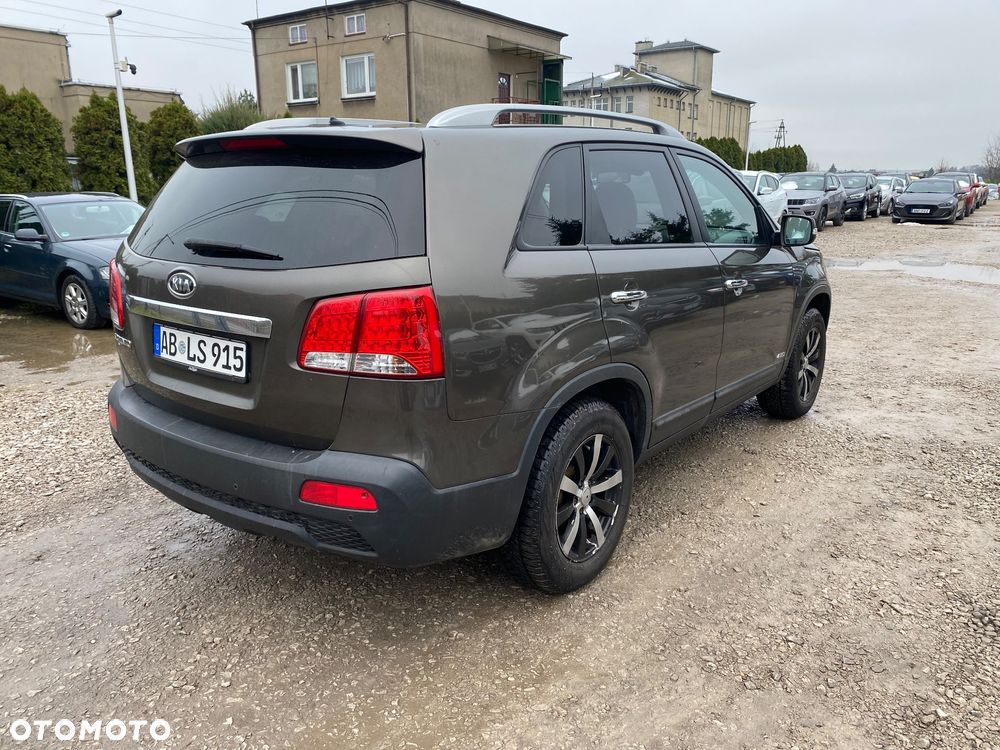 Kia Sorento 2.4 CVVT 4WD Vision - 6