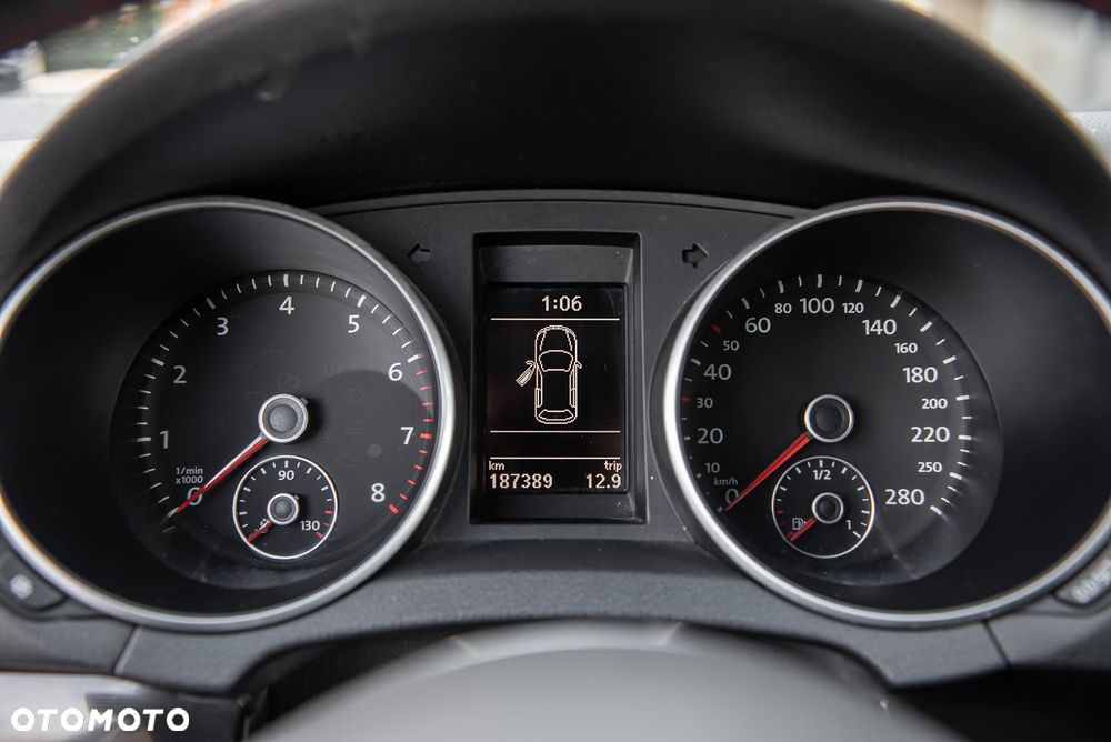 Volkswagen Golf 2.0 GTI - 19