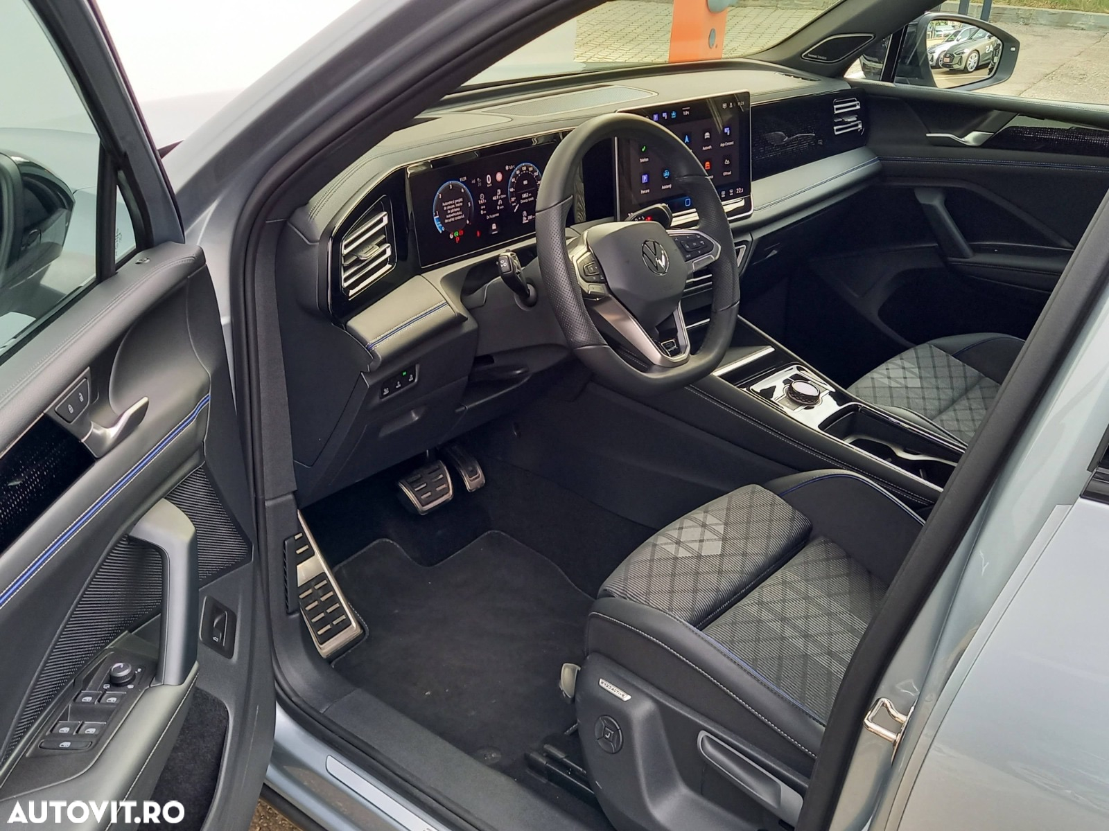 Volkswagen Tiguan 2.0 TDI DSG 4Motion R-Line - 32