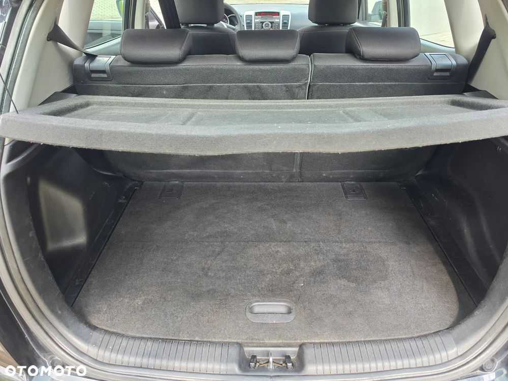 Kia Venga 1.4 CVVT Vision - 8