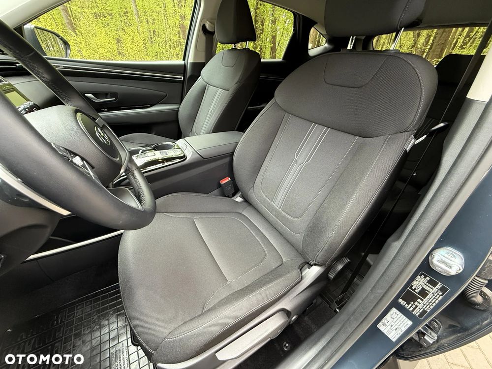 Hyundai Tucson 1.6 T-GDi HEV Executive 4WD - 16