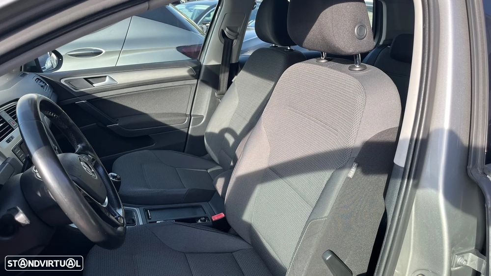 VW Golf 1.6 TDi Edition - 15