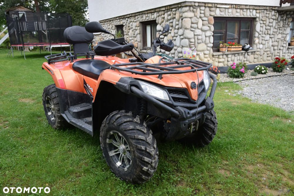CFMoto CForce - 8