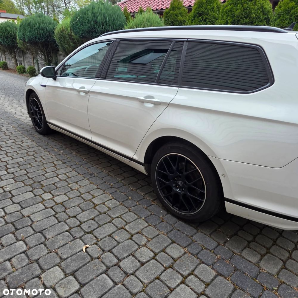 Volkswagen Passat - 3