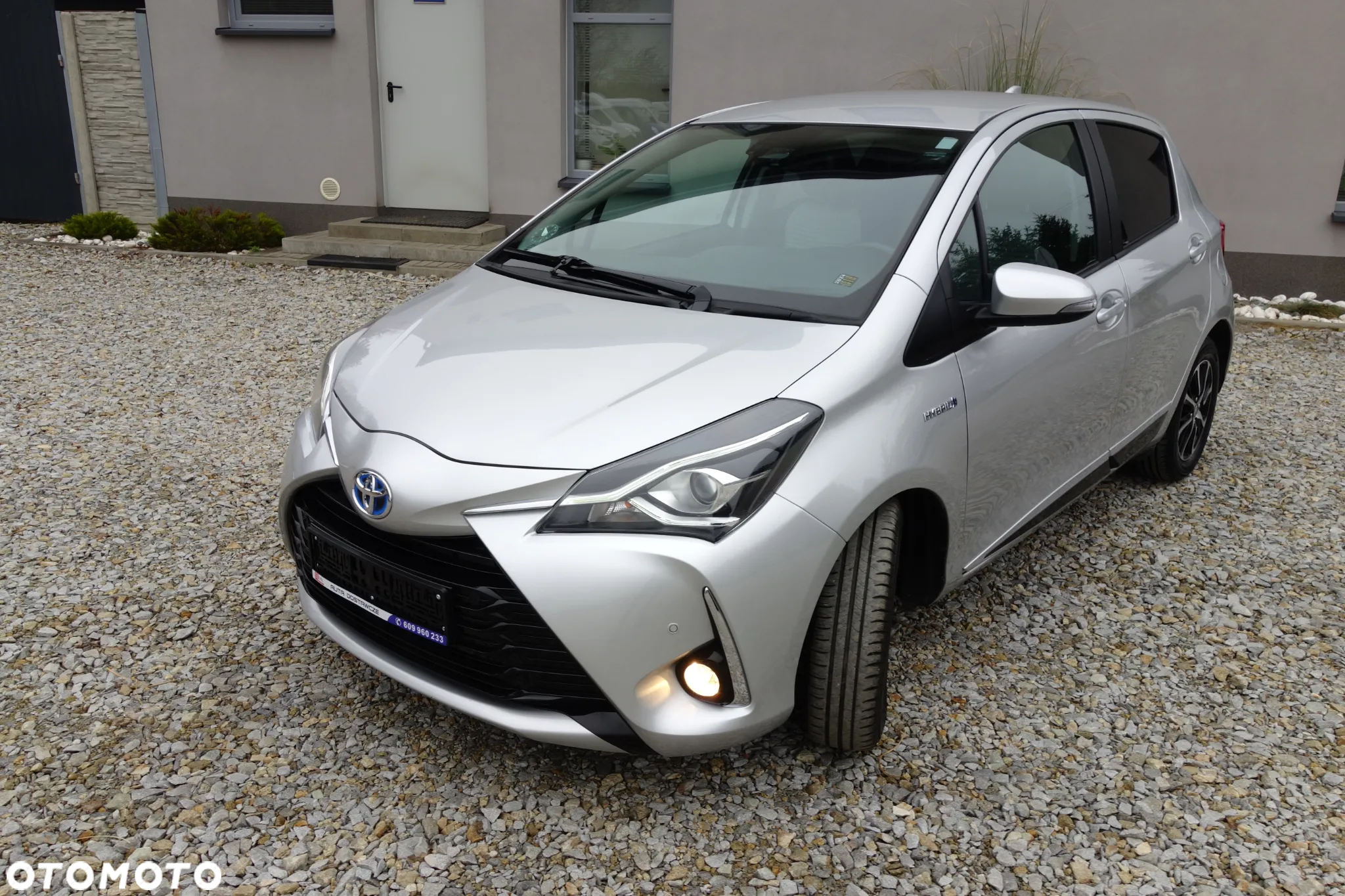 Toyota Yaris Hybrid 1.5 VVT-i Selection - 19