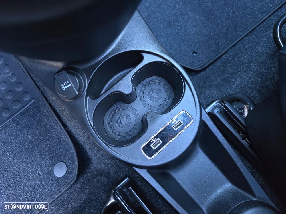 Fiat 500C 1.0 Hybrid Launch Edition - 20