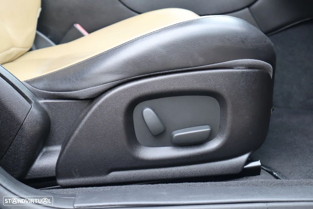 Jaguar S-Type 2.7 Twin Turbo Executive - 22