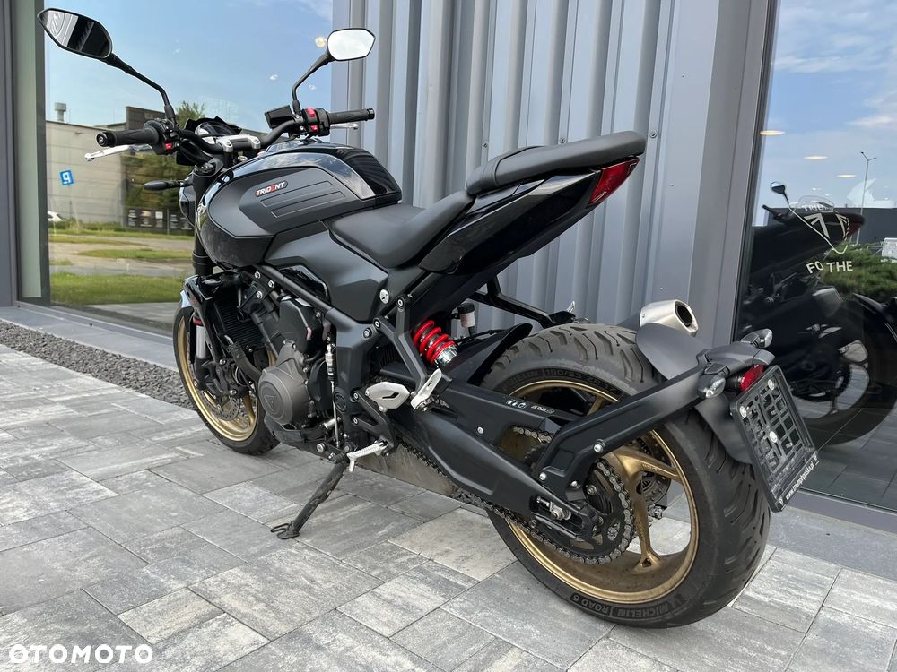 Triumph Trident - 2