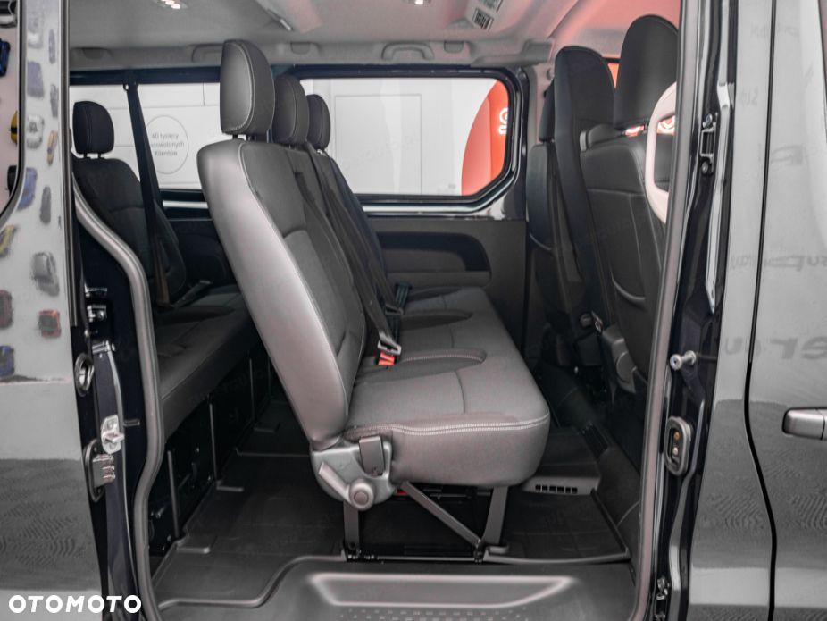 Renault Trafic Kombi L2H1 AT9 2.0 170KM - 11