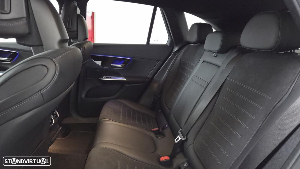 Mercedes-Benz GLC 300 de 4Matic 9G-TRONIC AMG Line Advanced - 14