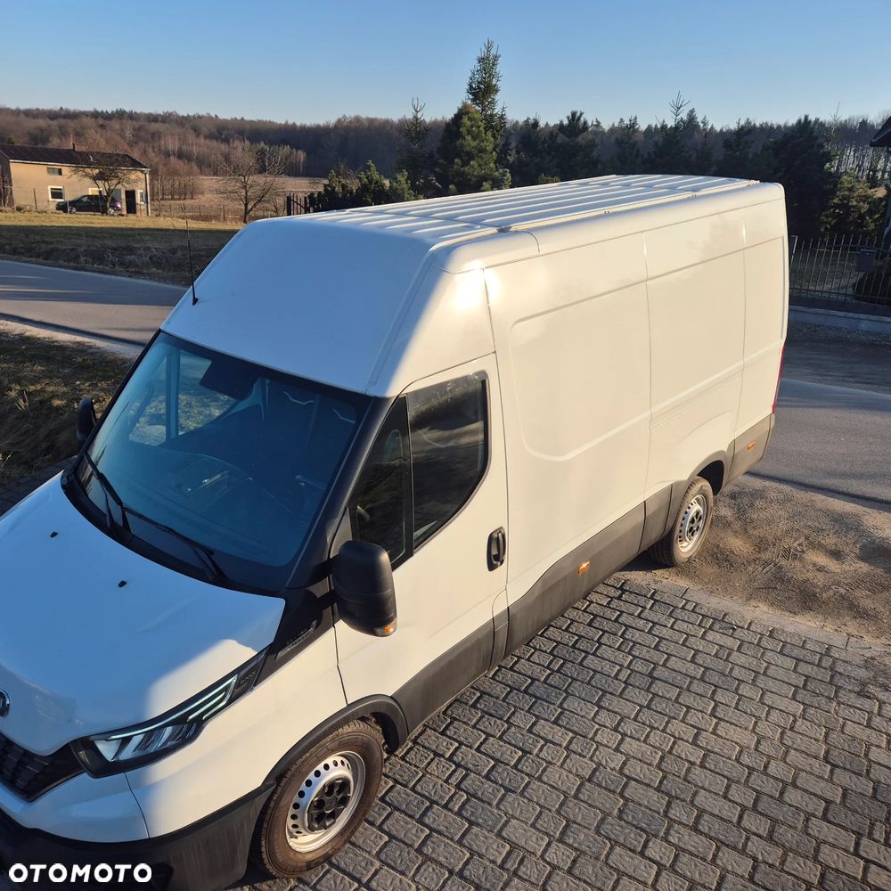Iveco Daily - 24