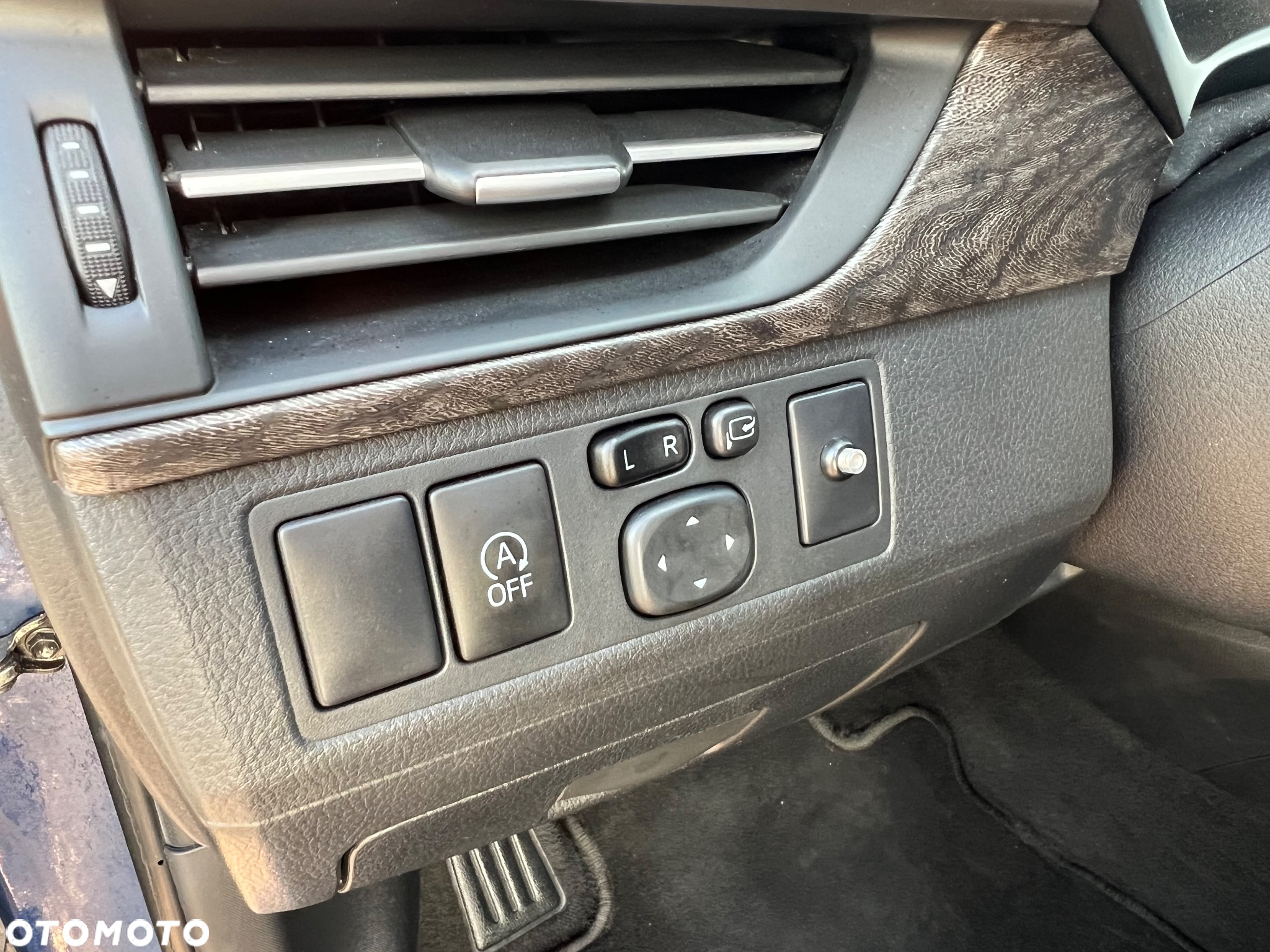 Toyota Avensis Touring Sports 2.0 D-4D Edition S+ - 23