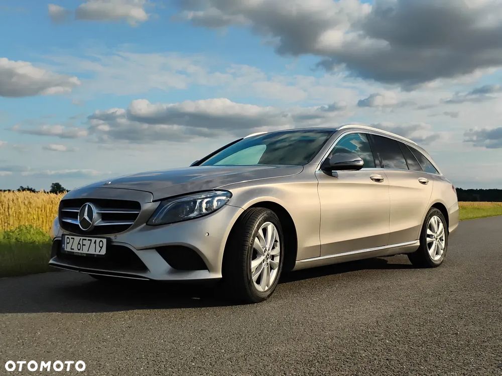 Mercedes-Benz Klasa C 220 d 4Matic 9G-TRONIC Avantgarde - 16