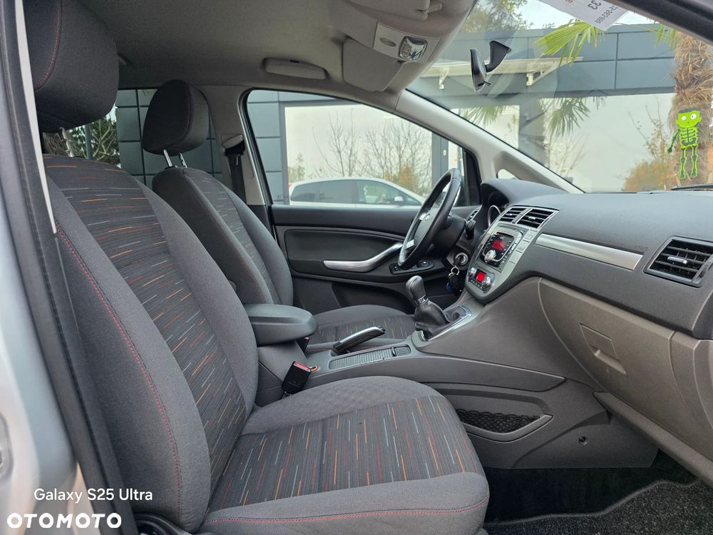 Ford C-MAX 1.8 Titanium - 31