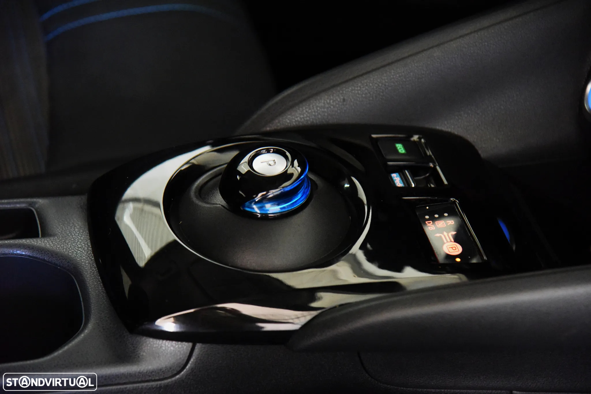 Nissan Leaf N-Connecta - 23