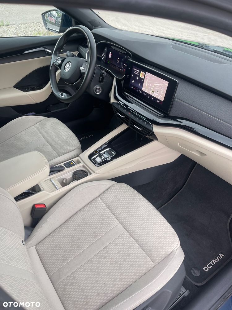 Skoda Octavia 2.0 TDI SCR Style DSG - 9