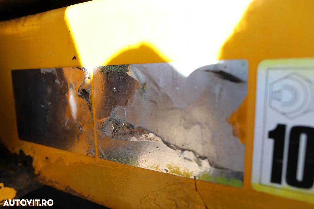 JCB JCB JS290 LC - 16