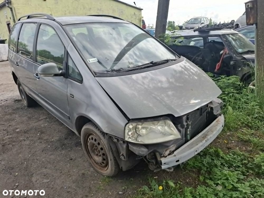 Volkswagen Sharan - 1