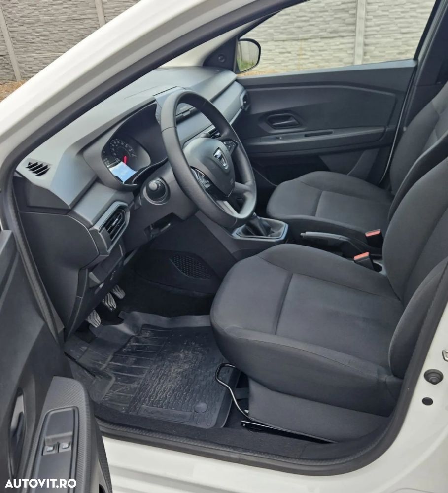 Dacia Logan - 4