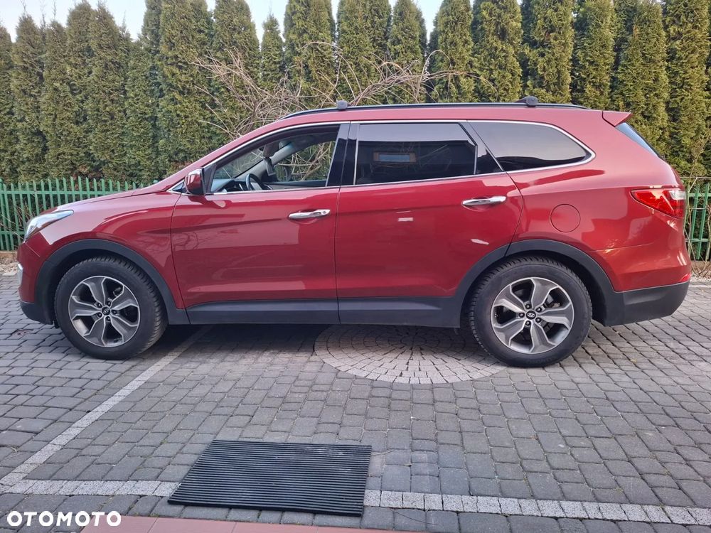Hyundai Santa Fe - 3