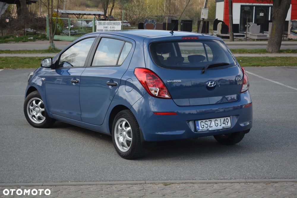 Hyundai i20 - 3