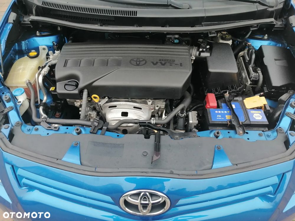 Toyota Auris 1.33 Dual-VVT-i START Edition - 24