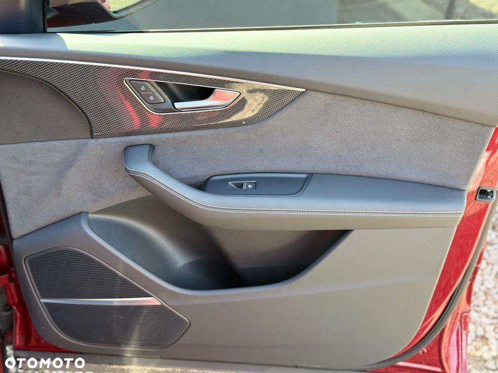 Audi SQ8 TFSI Quattro Tiptronic - 34