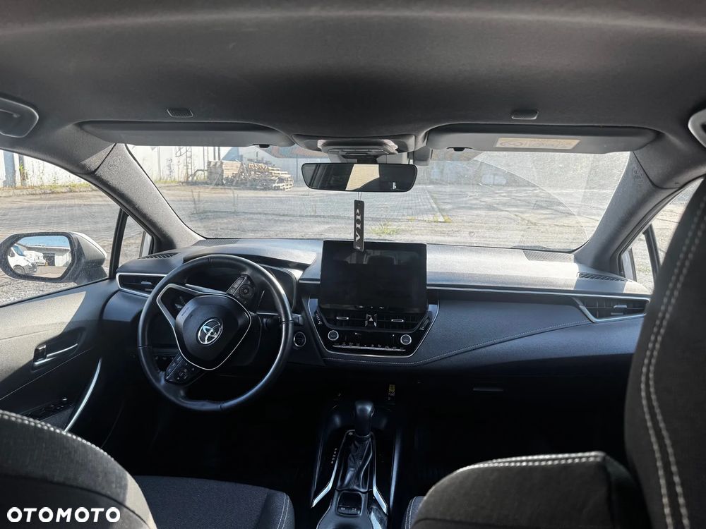 Toyota Corolla - 9