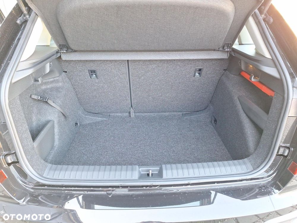 Skoda Kamiq 1.5 TSI Drive DSG - 33