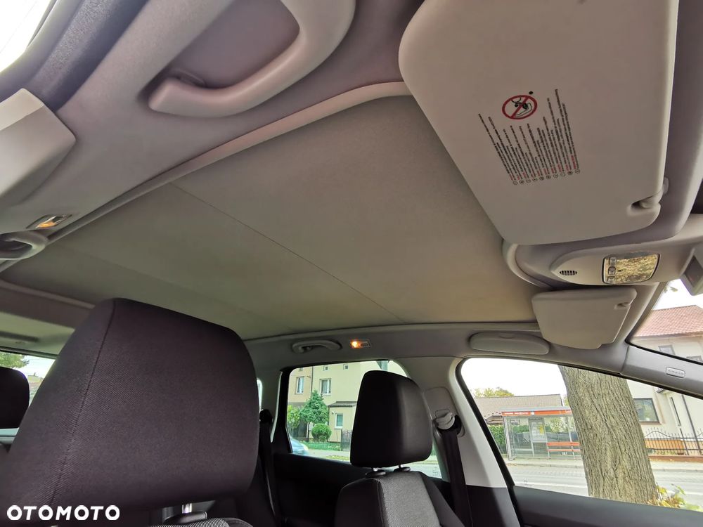 Peugeot 308 SW e-HDi FAP 110 Stop&Start Family - 14