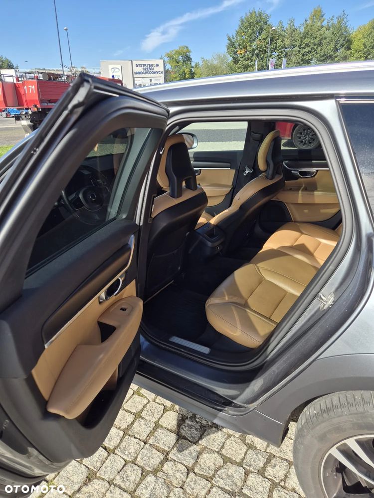 Volvo V90 - 21