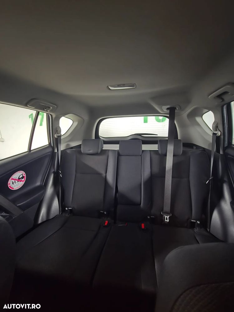 Toyota RAV4 2.0 D-4D 2WD Comfort - 5
