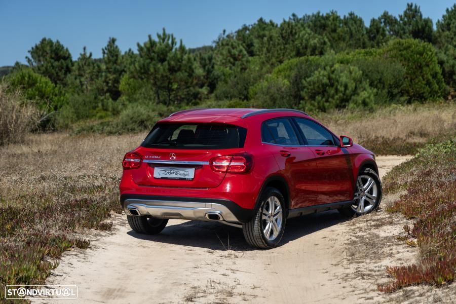 Mercedes-Benz GLA 180 d Urban Aut. - 17
