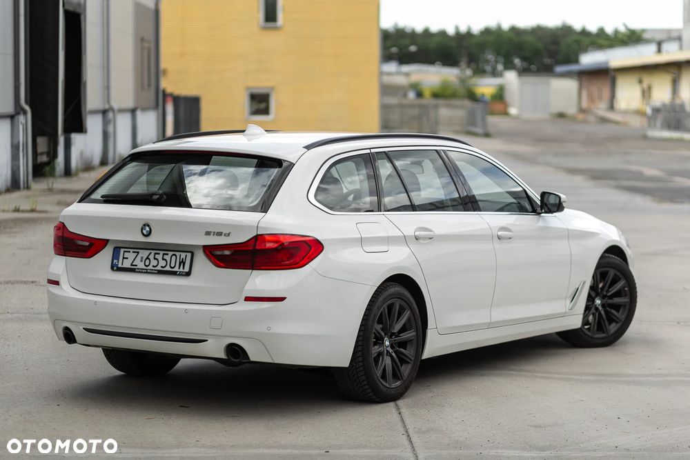 BMW Seria 5 518d Sport Line sport - 10