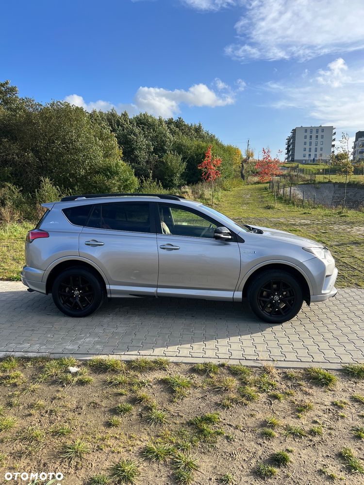 Toyota RAV4 Hybrid Selection 4x4 - 9