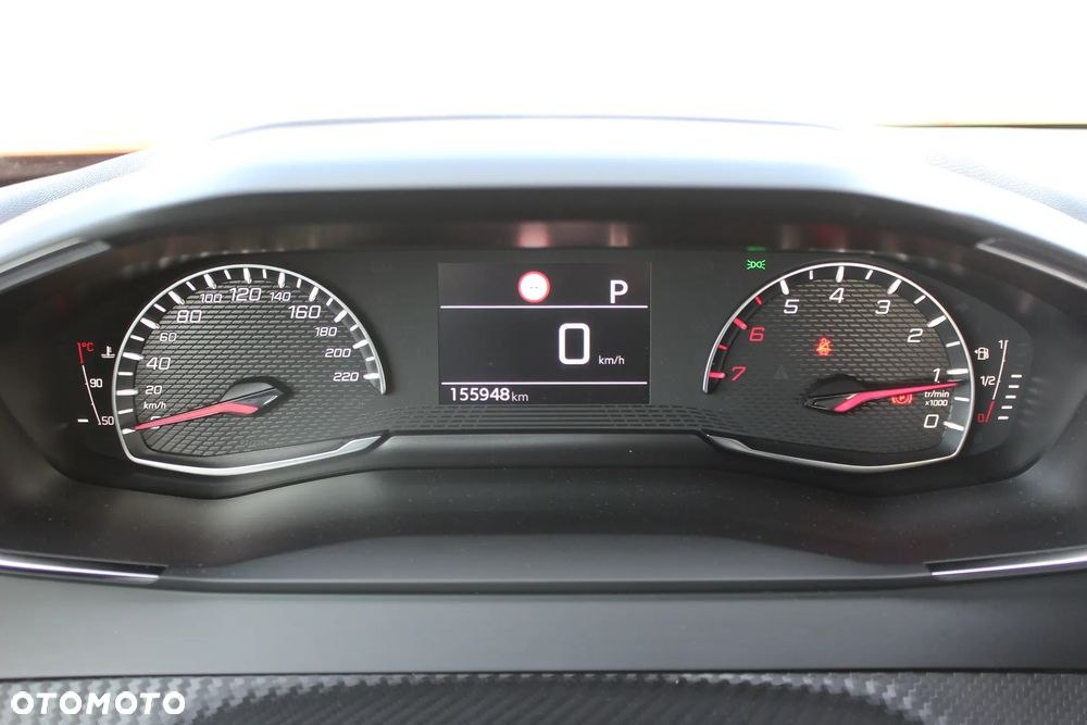 Peugeot 2008 1.5 BlueHDi Allure S&S EAT8 - 15