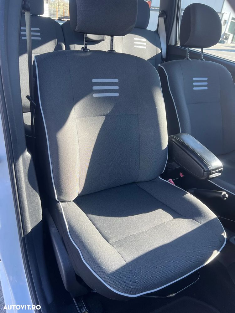 Dacia Logan 1.6 MPI Ambition - 12